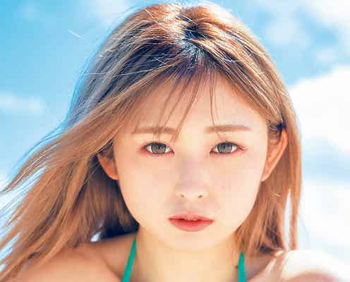 ゆうちゃみ「週プレ」表紙に登場 水着姿で抜群スタイル見せる