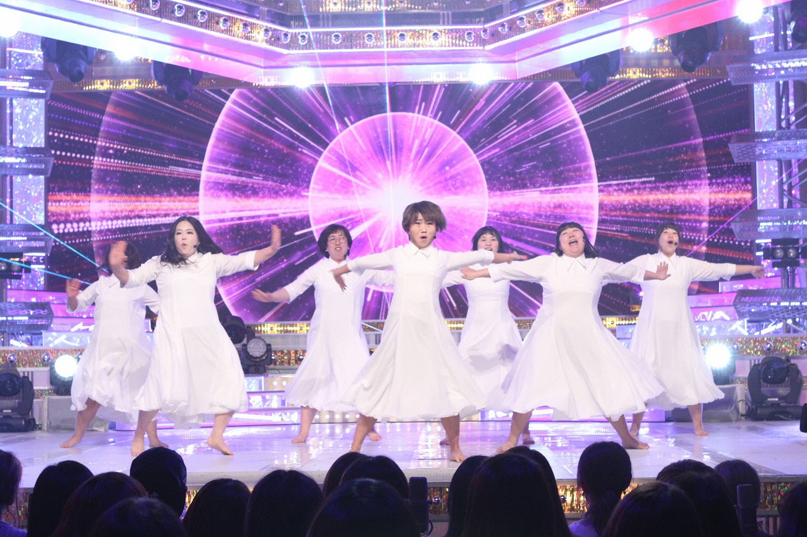 キンタロー。率いるSBK48 （C）フジテレビ