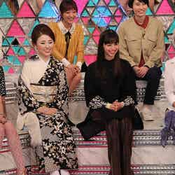 （前列左から）瑛茉ジャスミン、高嶋りえ子、中条あやみ、結城アンナ （画像提供：関西テレビ）