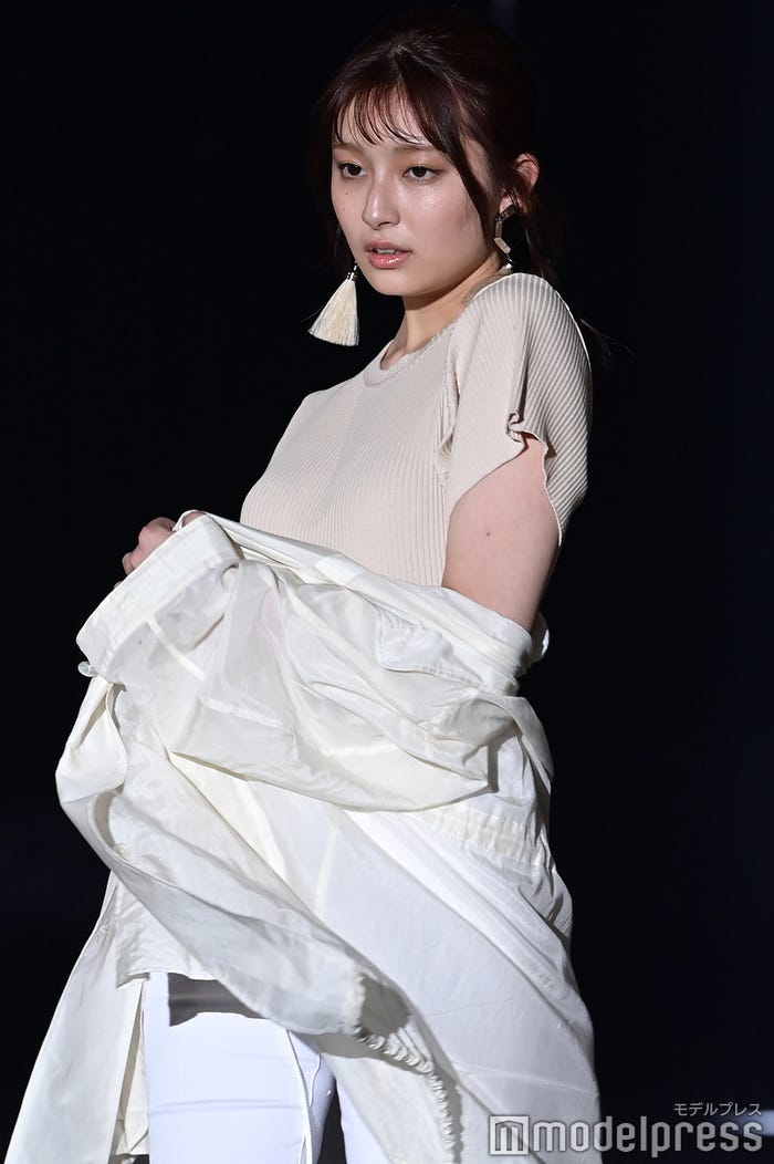 吉川愛(C)モデルプレス