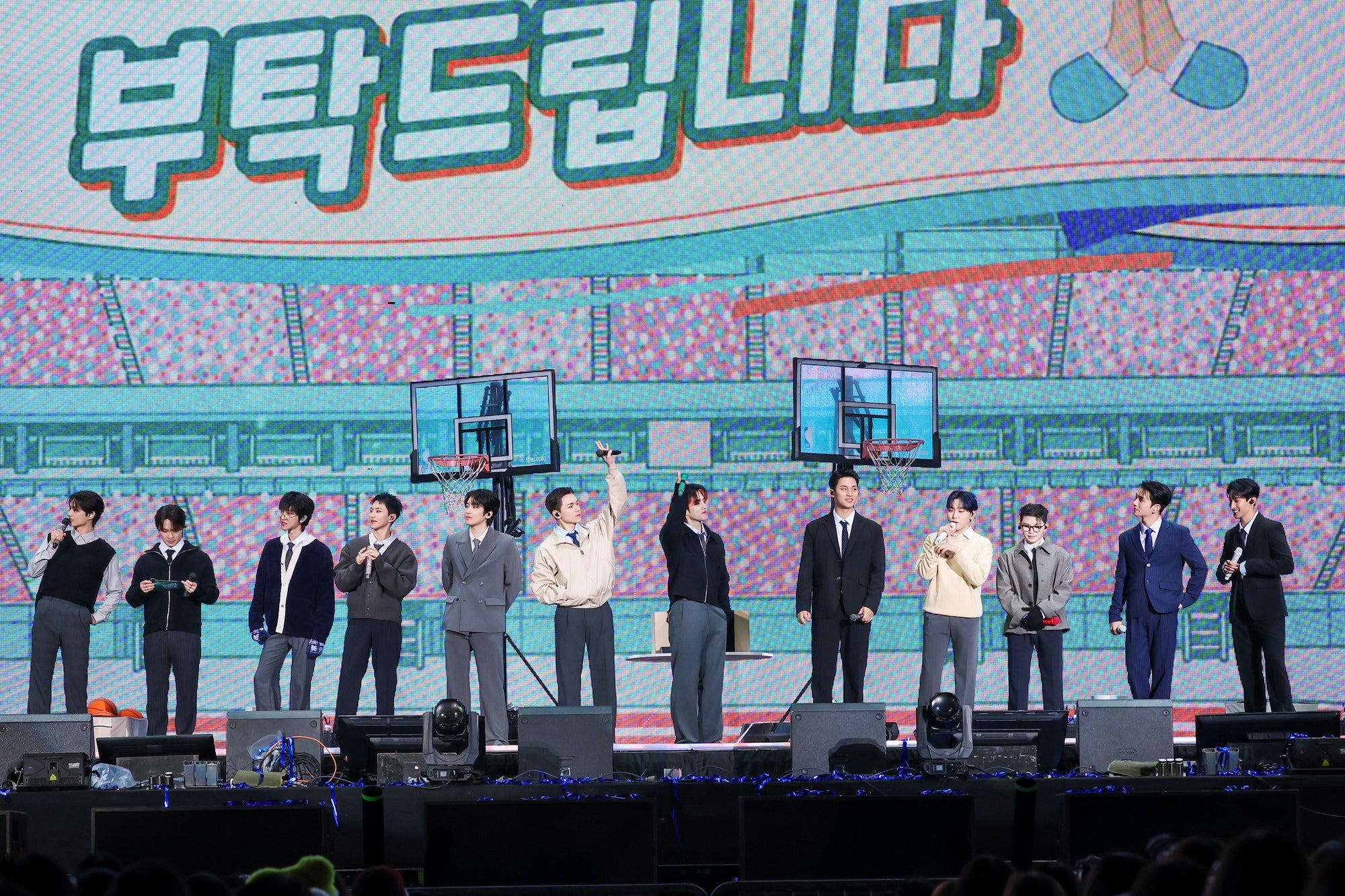 2025 SVT 9TH FAN MEETING＜SEVENTEEN in CARAT LAND＞（P）＆（C）PLEDIS Entertainment