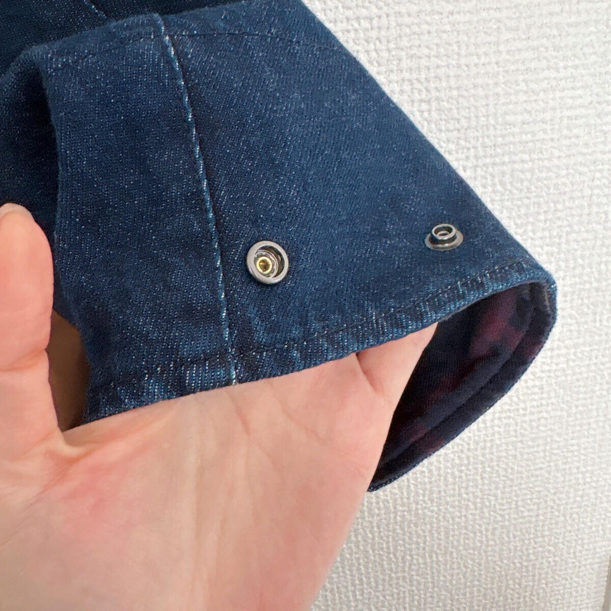 ユニクロ　ユーティリティショートジャケットデニム　袖ボタン