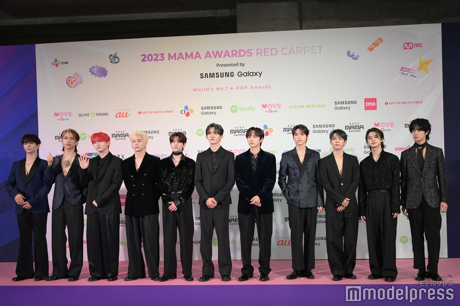 INI（左から）後藤威尊、池崎理人、許豊凡、西洸人、藤牧京介、田島将吾、尾崎匠海、木村柾哉、高塚大夢、松田迅、佐野雄大（C）モデルプレス