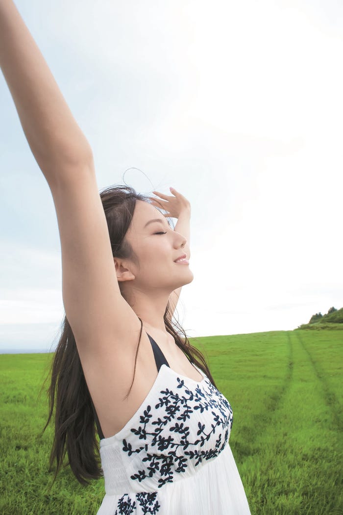 伊東紗冶子(C)桑島智輝/集英社