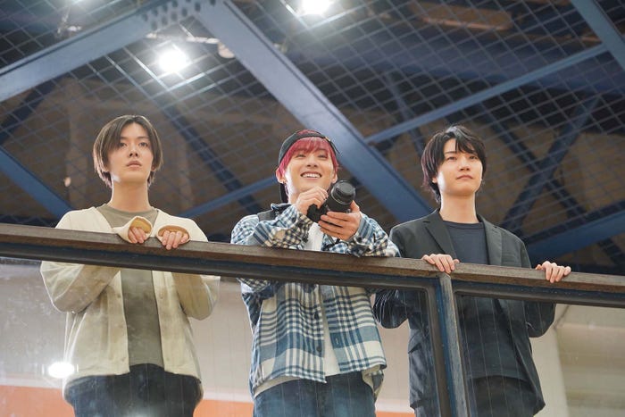 中本悠太、川西拓実、桜田通「クールドジ男子」第6話より(C)那多ここね/SQUARE ENIX・ドラマ「クールドジ男子」製作委員会