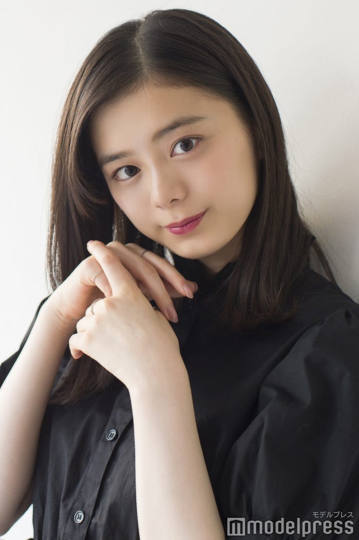 紺野彩夏(C)モデルプレス