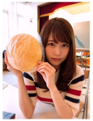 有村架純「可愛さ抜群」「ひょっこりはん？」キュートなショットに注目集まる