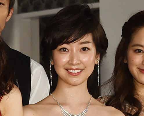 黒川智花、セクシードレスで美バストあらわ 六本木の元No.1キャバ嬢に