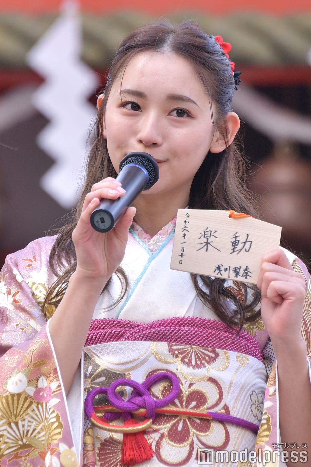 浅川梨奈（C）モデルプレス