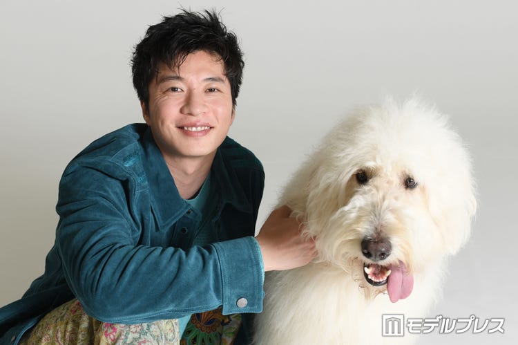 田中圭の悲しみの乗り越え方 簡単に忘れられるものではない 犬と本格初共演で感じたこと ハウ インタビュー モデルプレス 田中圭の悲しみの乗り越え方 簡単に忘れられるものではない 犬と本格初共演で感じたこと ハウ インタビュー モデルプレス
