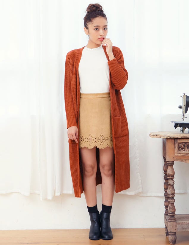 パンチングフェイクスエードミニスカート「神戸レタス」1790円（税込）／画像提供：神戸レタス