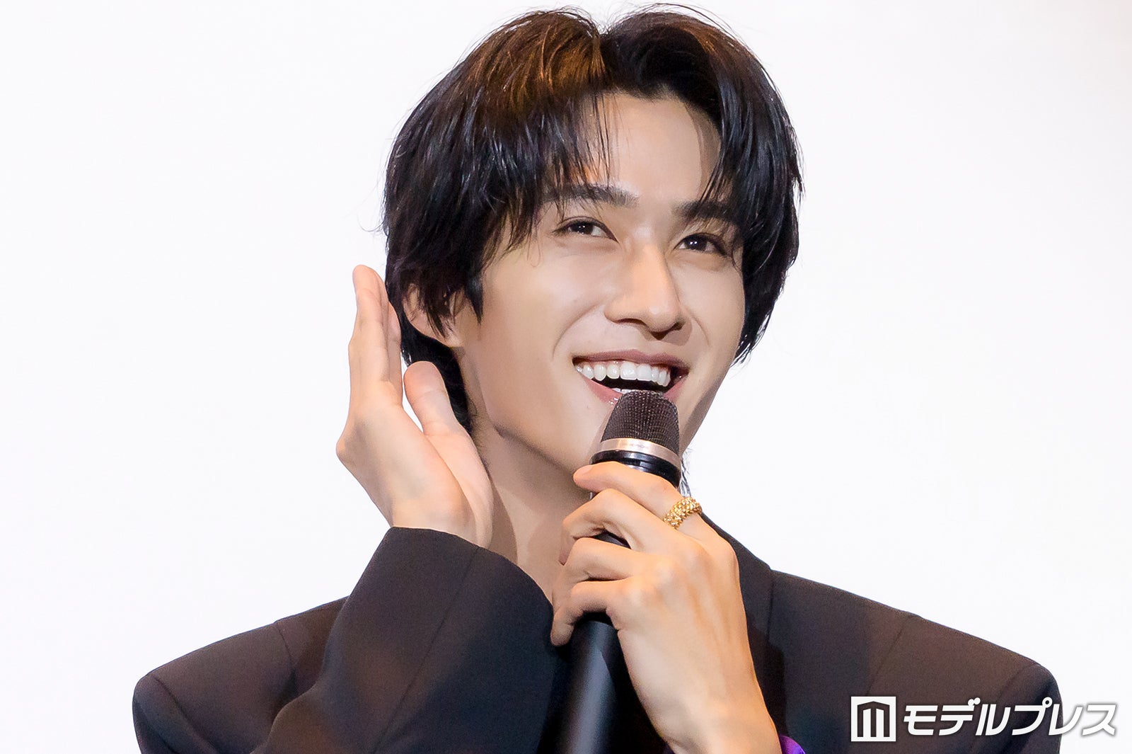 M!LK曽野舜太、共演者を絶賛「可愛くてよしよししたい」【仮面ライダーゼッツ さよならのミッション】
