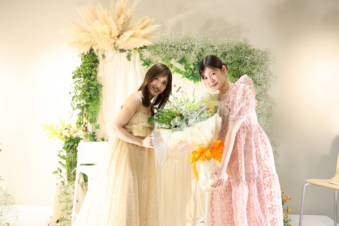 舟山久美子、吉田朱里／写真：Ayami（提供写真）