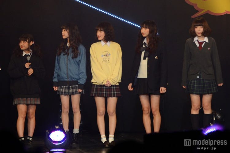 チョキガ 発女子高生グループ 新生jkガールズ 初お披露目 先輩メンバーの卒業発表も モデルプレス チョキガ 発女子高生グループ 新生jkガールズ 初お披露目 先輩メンバーの卒業発表も モデルプレス