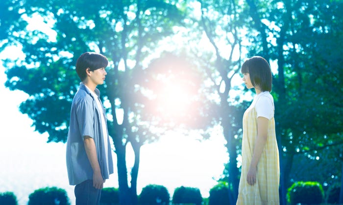 長尾謙杜、當真あみ(C)2025 映画「おいしくて泣くとき」製作委員会