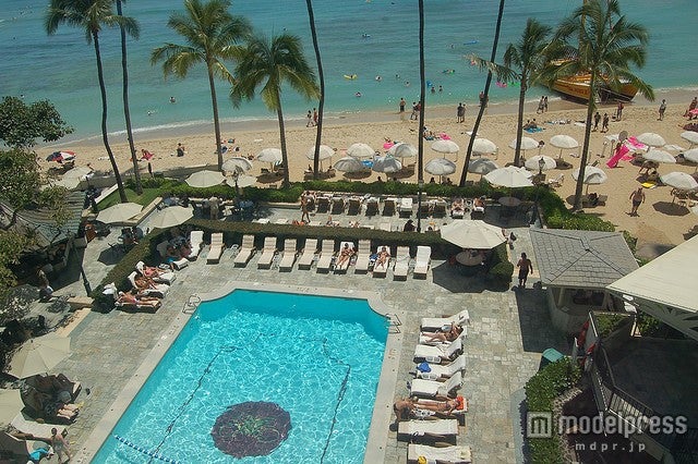 「モアナ サーフライダー ウェスティン リゾート＆スパ」のプール／photo by mahinui