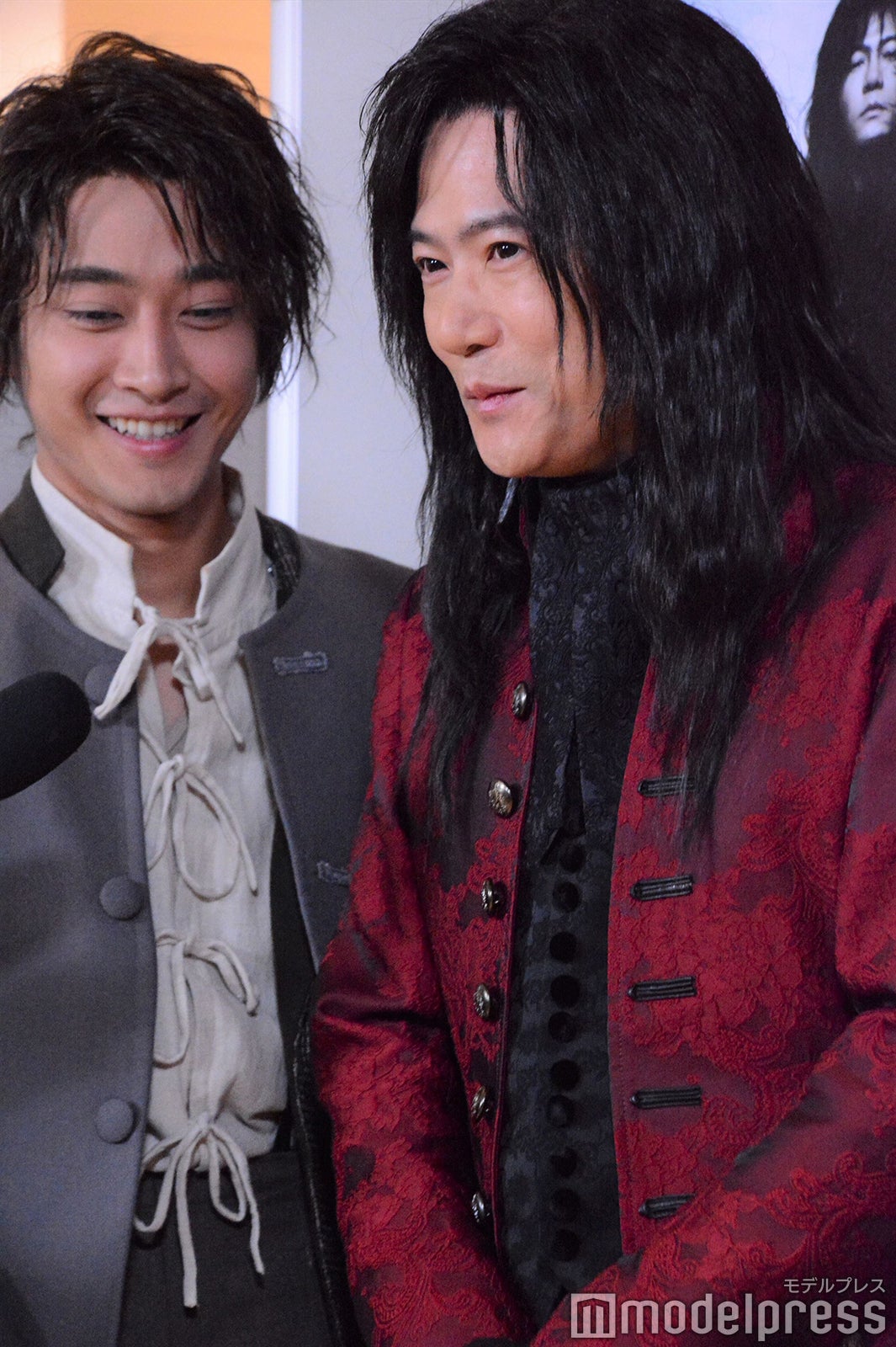 佐藤寛太、稲垣吾郎（C）モデルプレス