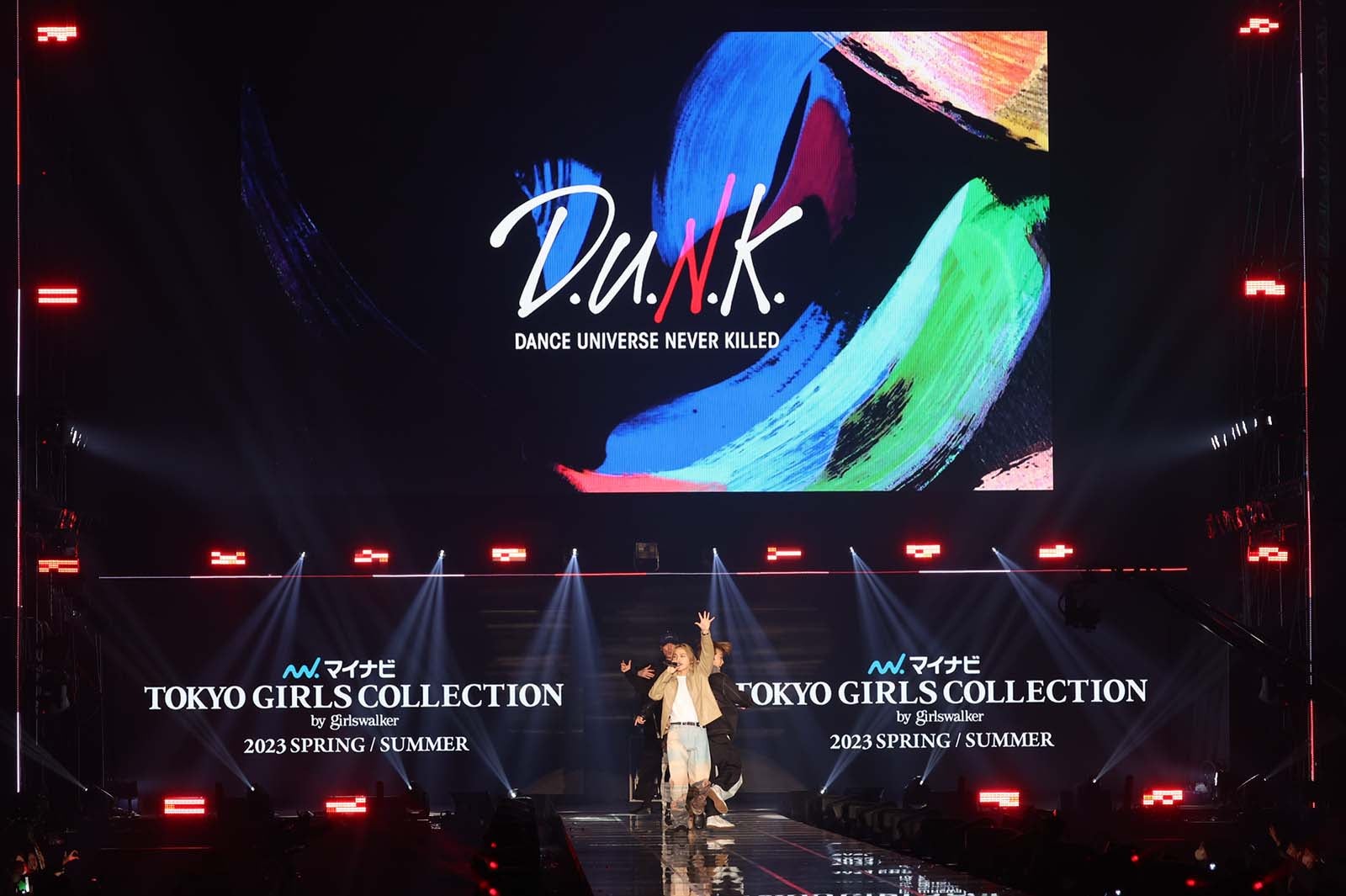 SKY-HI（C）マイナビ TOKYO GIRLS COLLECTION 2023 SPRING／SUMMER