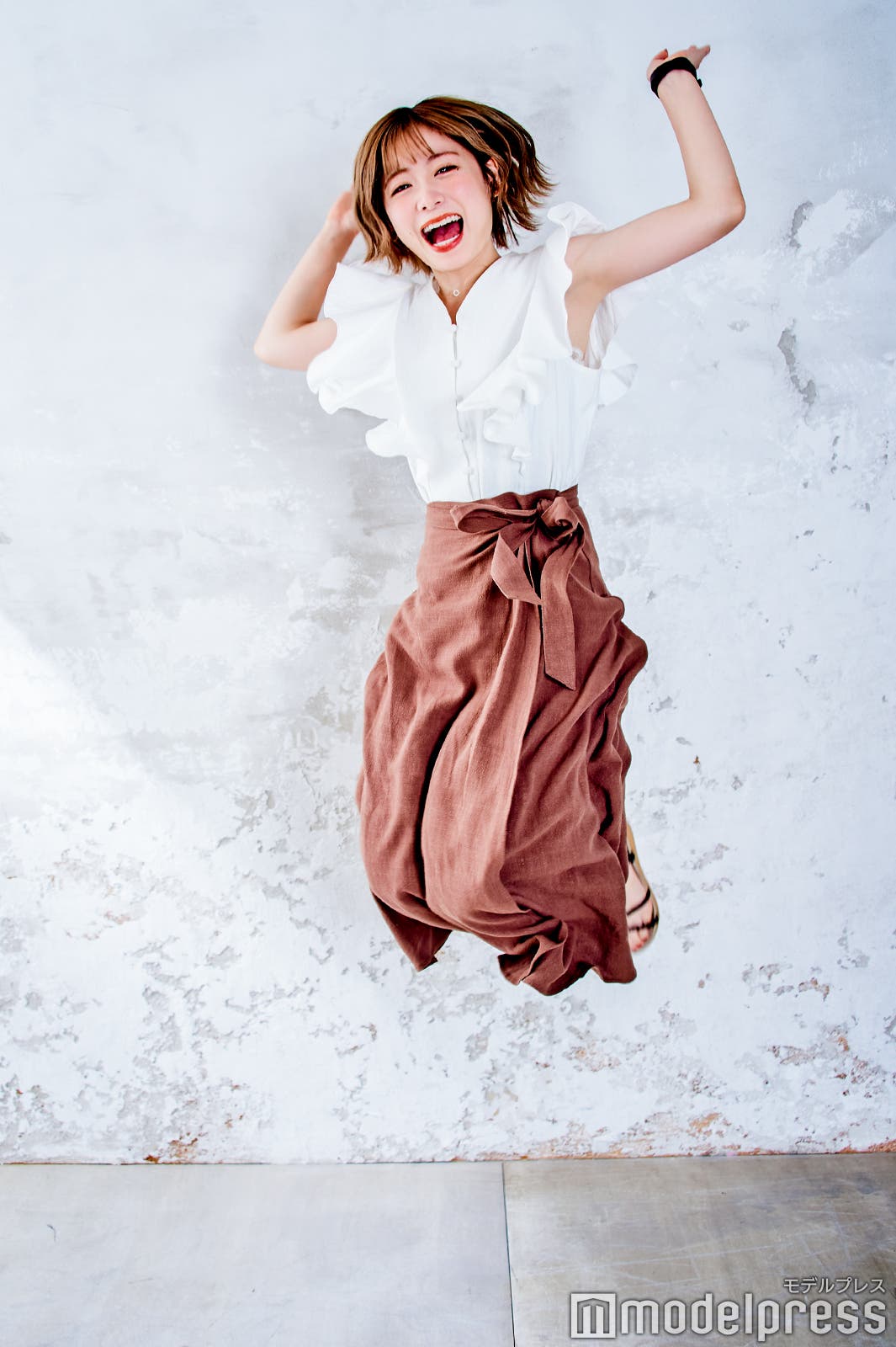 喜びを全身で表現(C)モデルプレス