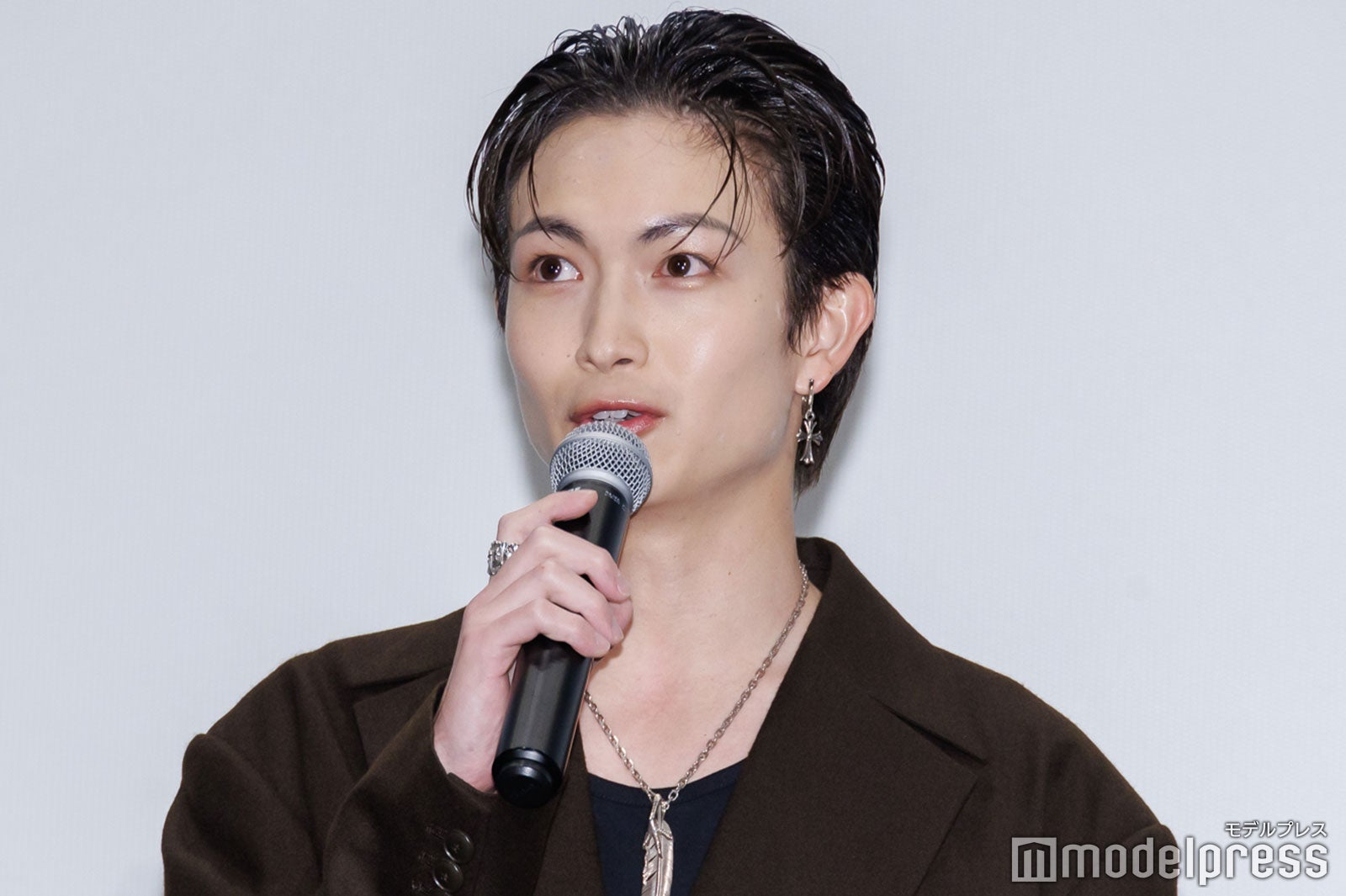 綱啓永（C）モデルプレス