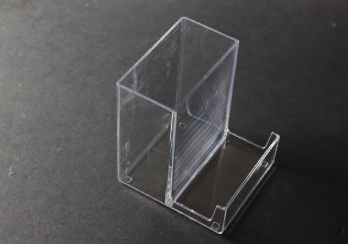 100均マニアも指名買い！「機能的すぎて快適度増した！」デスクが片付く便利な収納グッズ