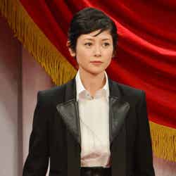 「第37回日本アカデミー賞」最優秀助演女優賞を受賞した真木よう子