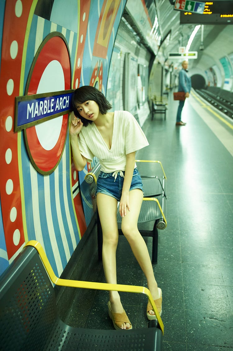 武田玲奈の美谷間 美脚に釘付け フォトブック第2弾発売決定 モデルプレス 武田玲奈の美谷間 美脚に釘付け フォトブック第2弾発売決定 モデルプレス