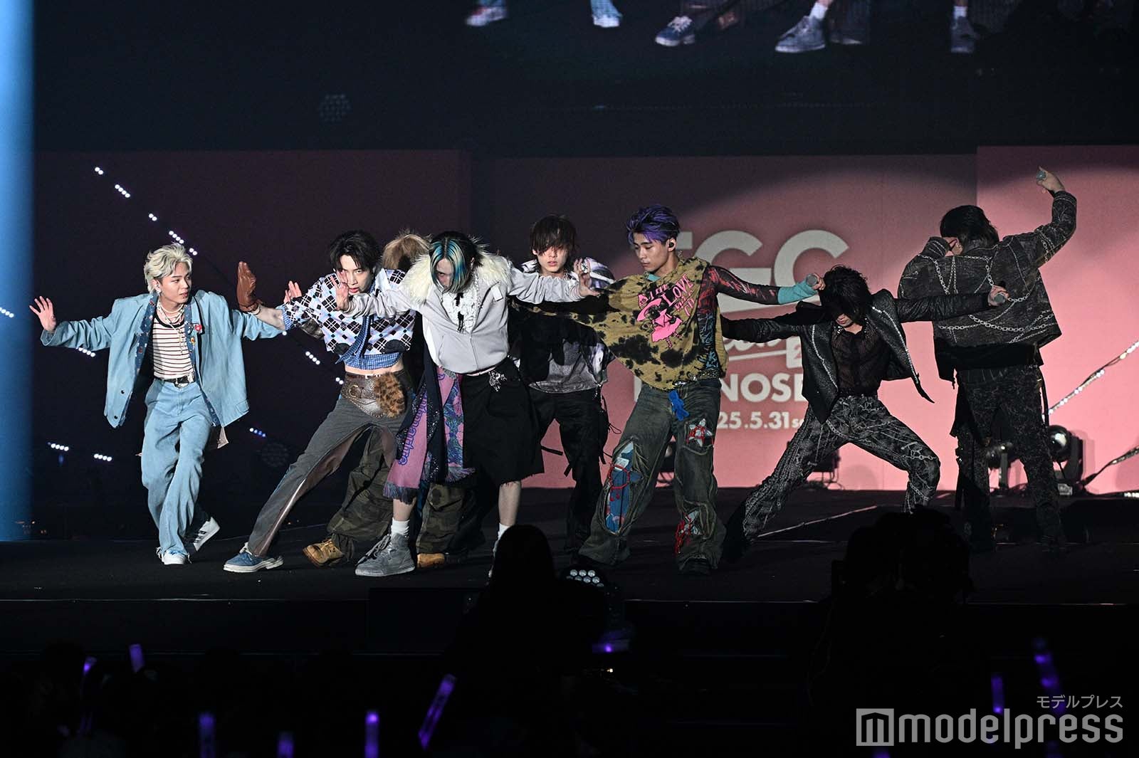 XY（C）モデルプレス