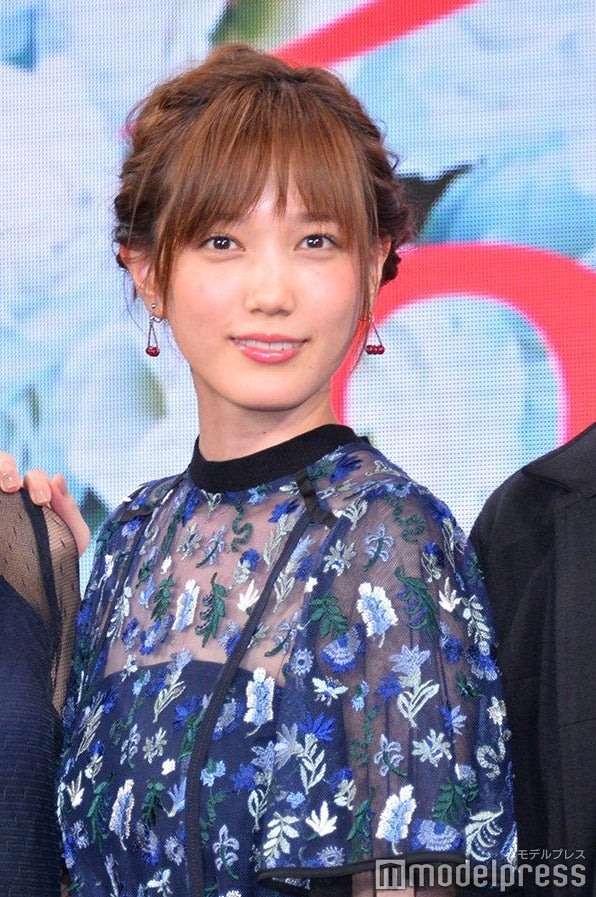 画像23 23 本田翼ヘア変遷 カラー アレンジが決め手のお洒落ショートスタイル モデルプレス