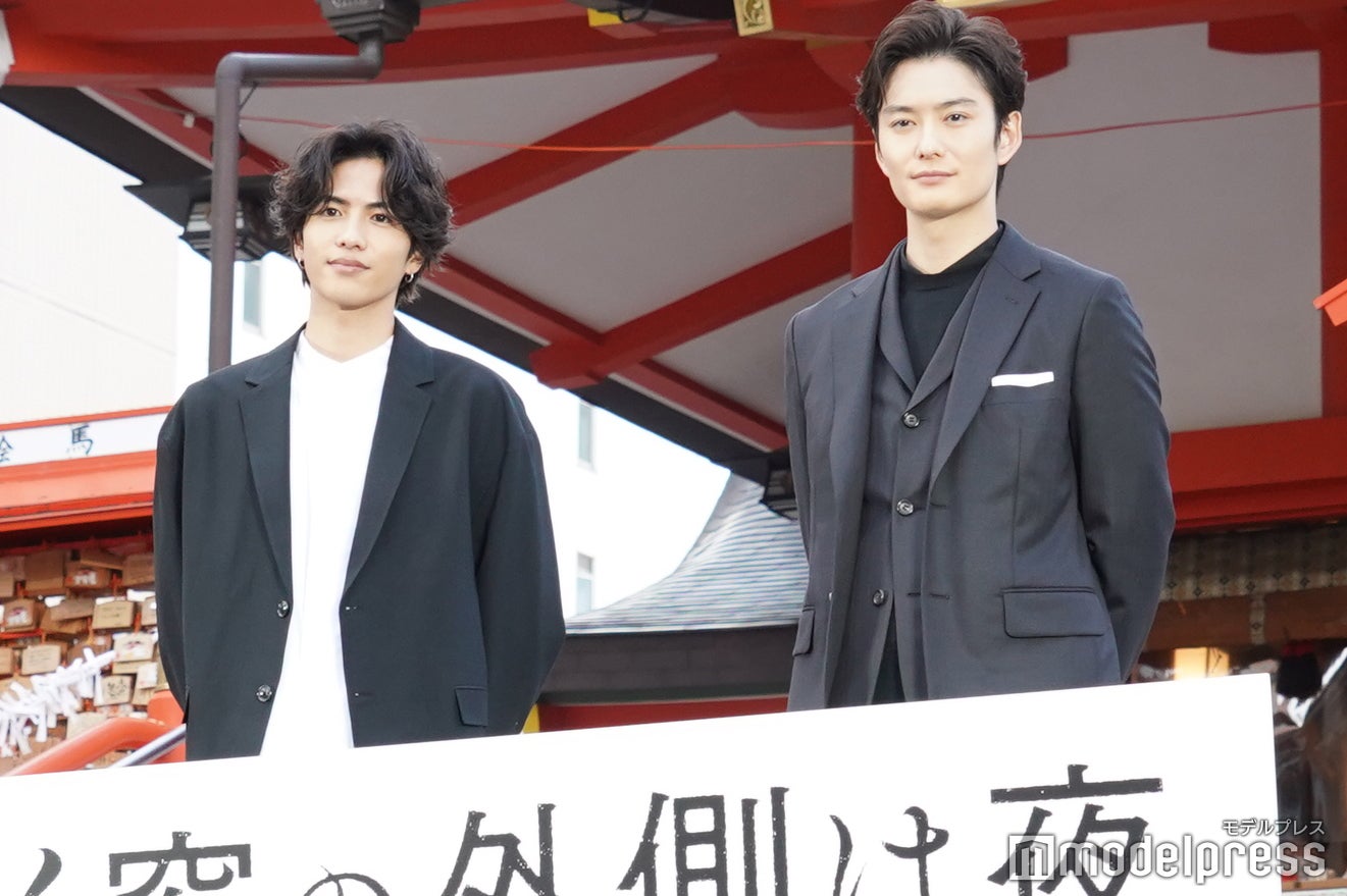 志尊淳＆岡田将生（C）モデルプレス