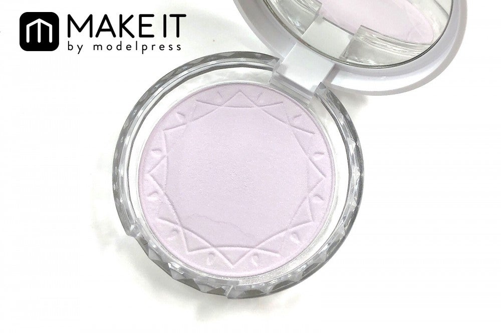 セザンヌ／UVクリアフェイスパウダー／P1 ラベンダー／SPF28 PA＋＋＋／680円（税抜） (C)メイクイット