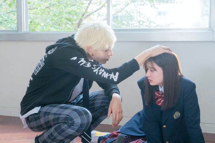 ラウール、吉川愛(C)2021「ハニーレモンソーダ」製作委員会(C)村田真優/集英社