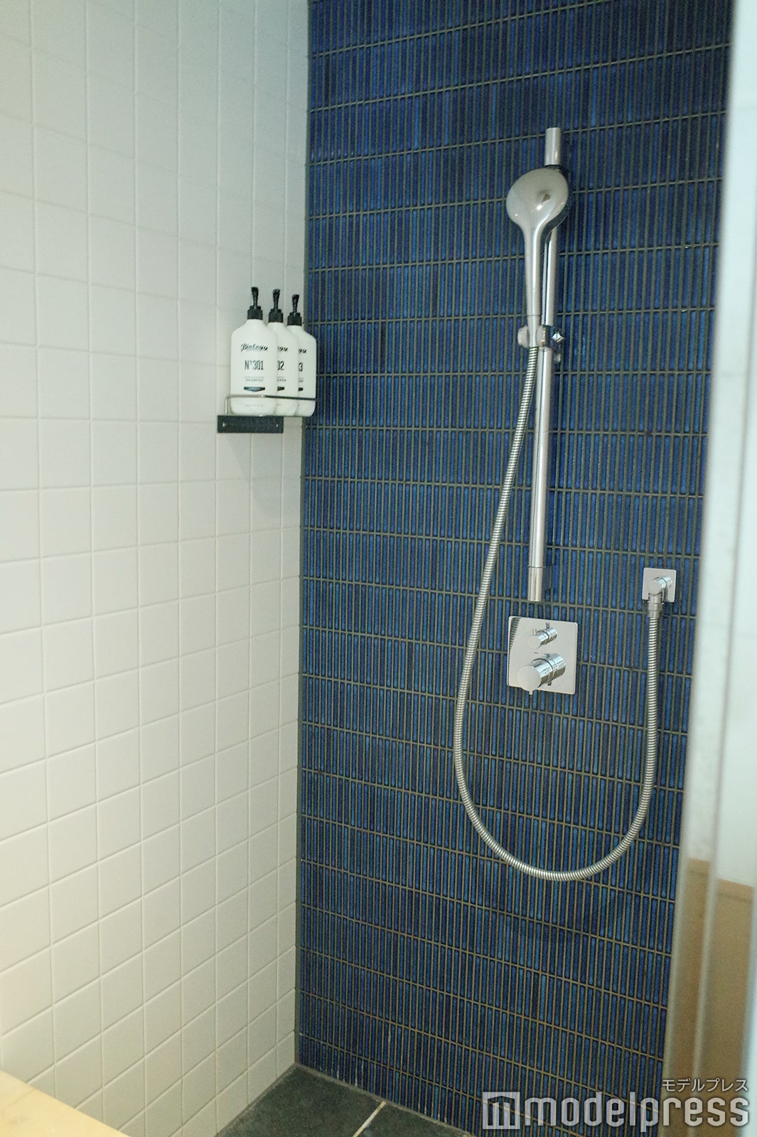 温泉と別にシャワールーム付き／ホテルインディゴ箱根強羅（C）モデルプレス