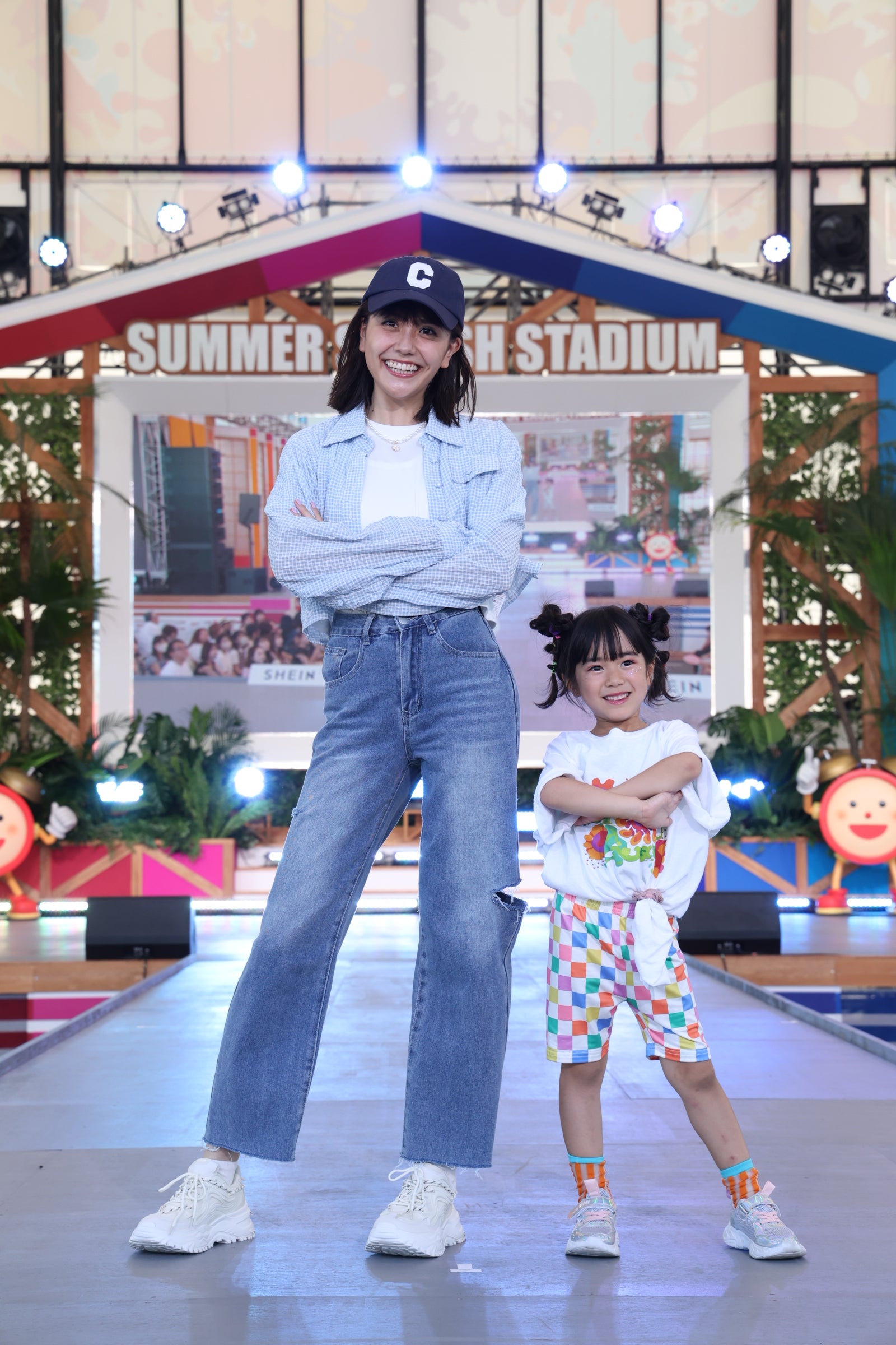 松井愛莉、山崎華乃子（※「崎」は正式には「たつさき」）（提供写真）