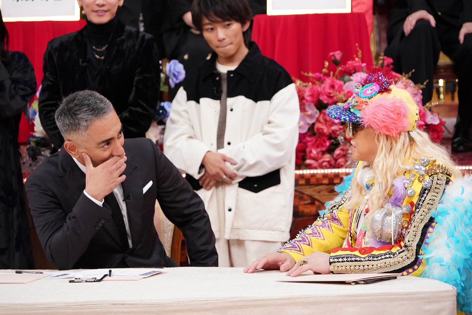 市川團十郎、DJ KOO（C）日本テレビ