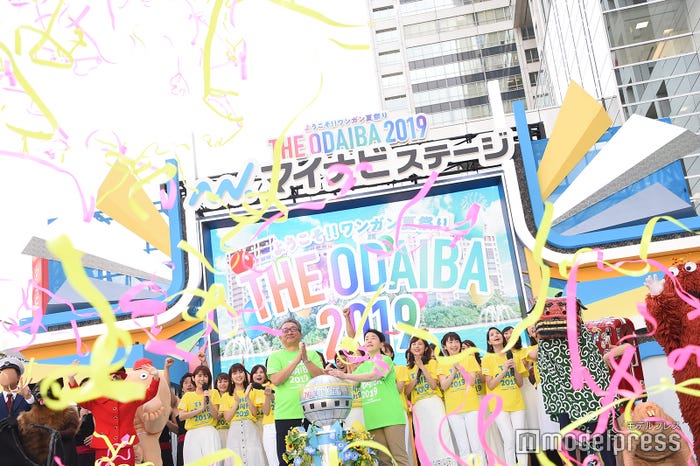 カウントダウンの様子 (C)モデルプレス