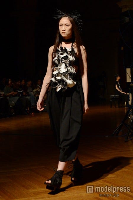 「ROGGYKEI2016 SPRING&SUMMER COLLECTION FASHION SHOW」