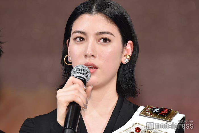 三吉彩花(C)モデルプレス
