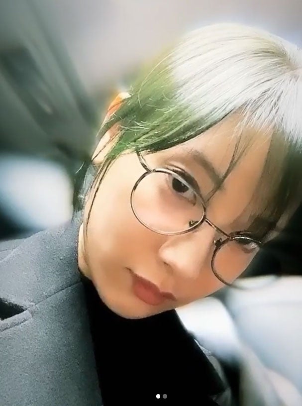 菜々緒、緑髪にチェンジ「ヲタクに恋は難しい」仕様に「リアル花子」「似合う」と反響