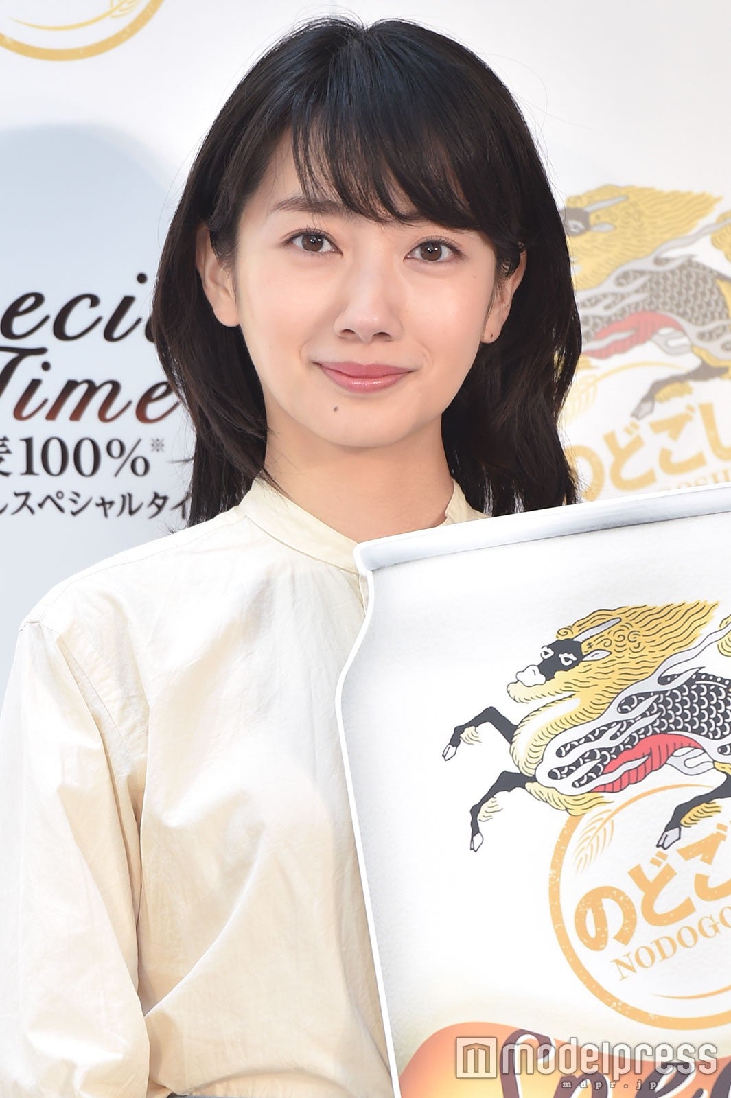 波瑠（C）モデルプレス