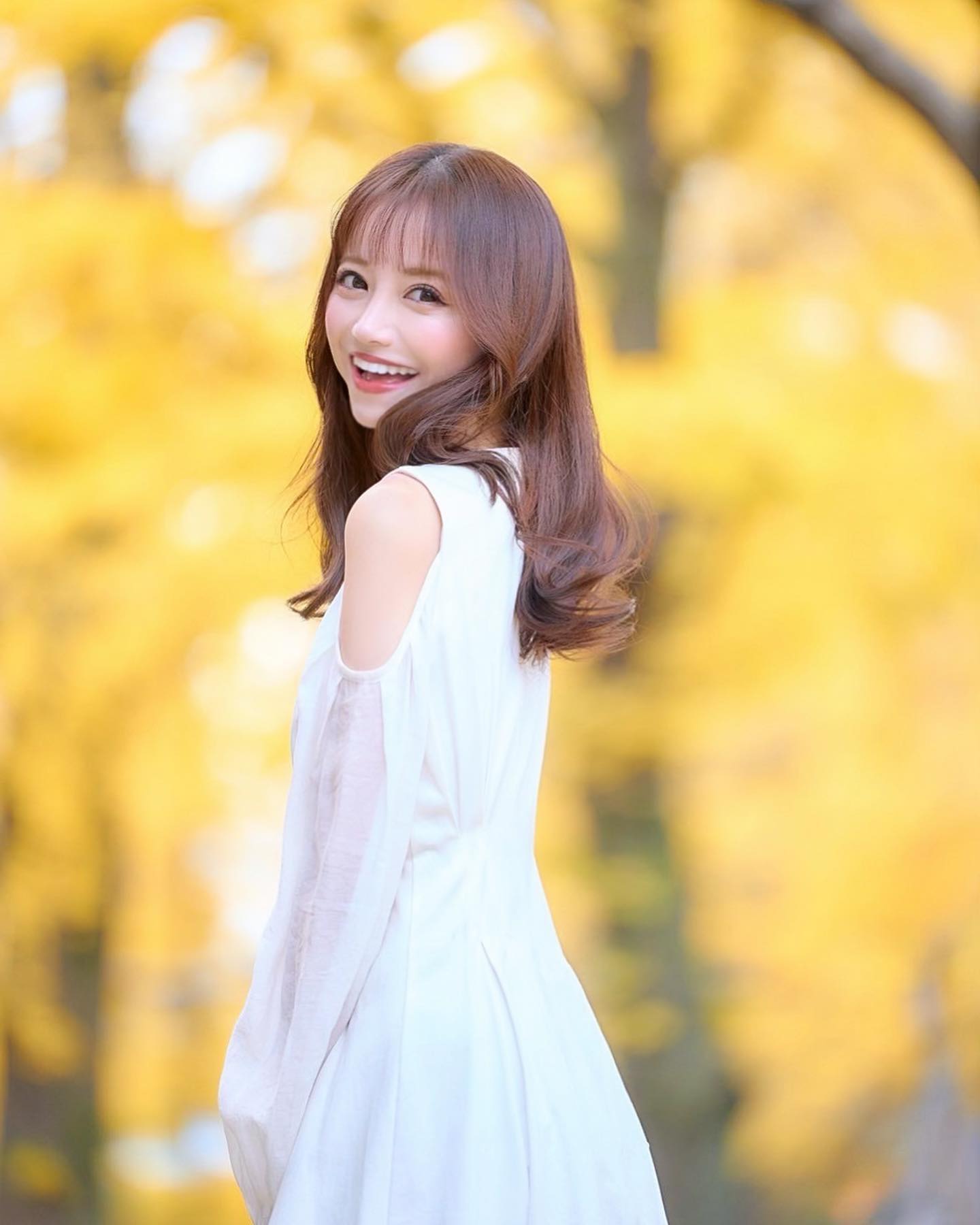 “伝説のキャバ嬢”愛沢えみり、第1子との顔出し2ショット公開「遺伝子強い」「天使」の声