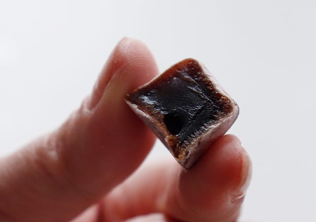 UHA味覚糖 カヌレット ストロベリー UHA味覚糖 カヌレット ストロベリー 本格的 洋酒 食感 再現度 おすすめ レビュー