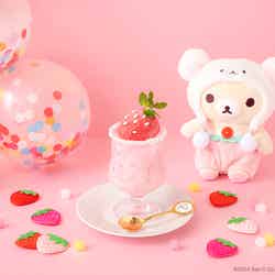 コリラックマのいちごフロート税込1,090円(C)2024 San-X Co.,Ltd.All Rights Reserved.