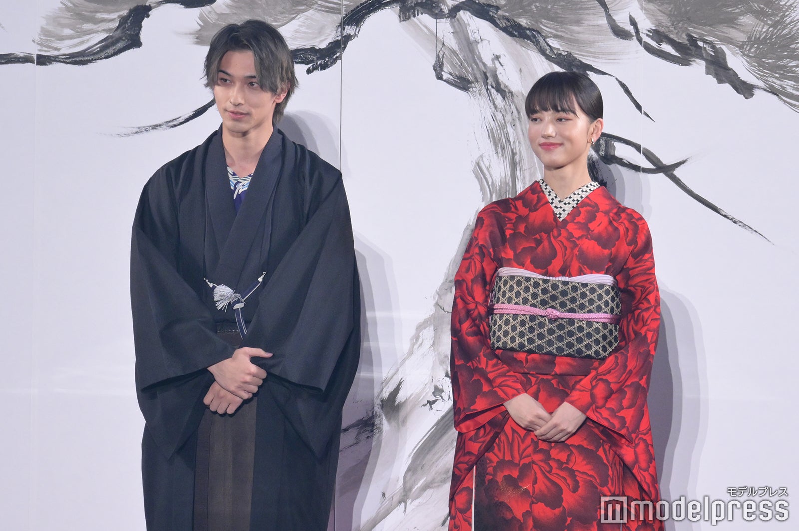 （C）モデルプレス