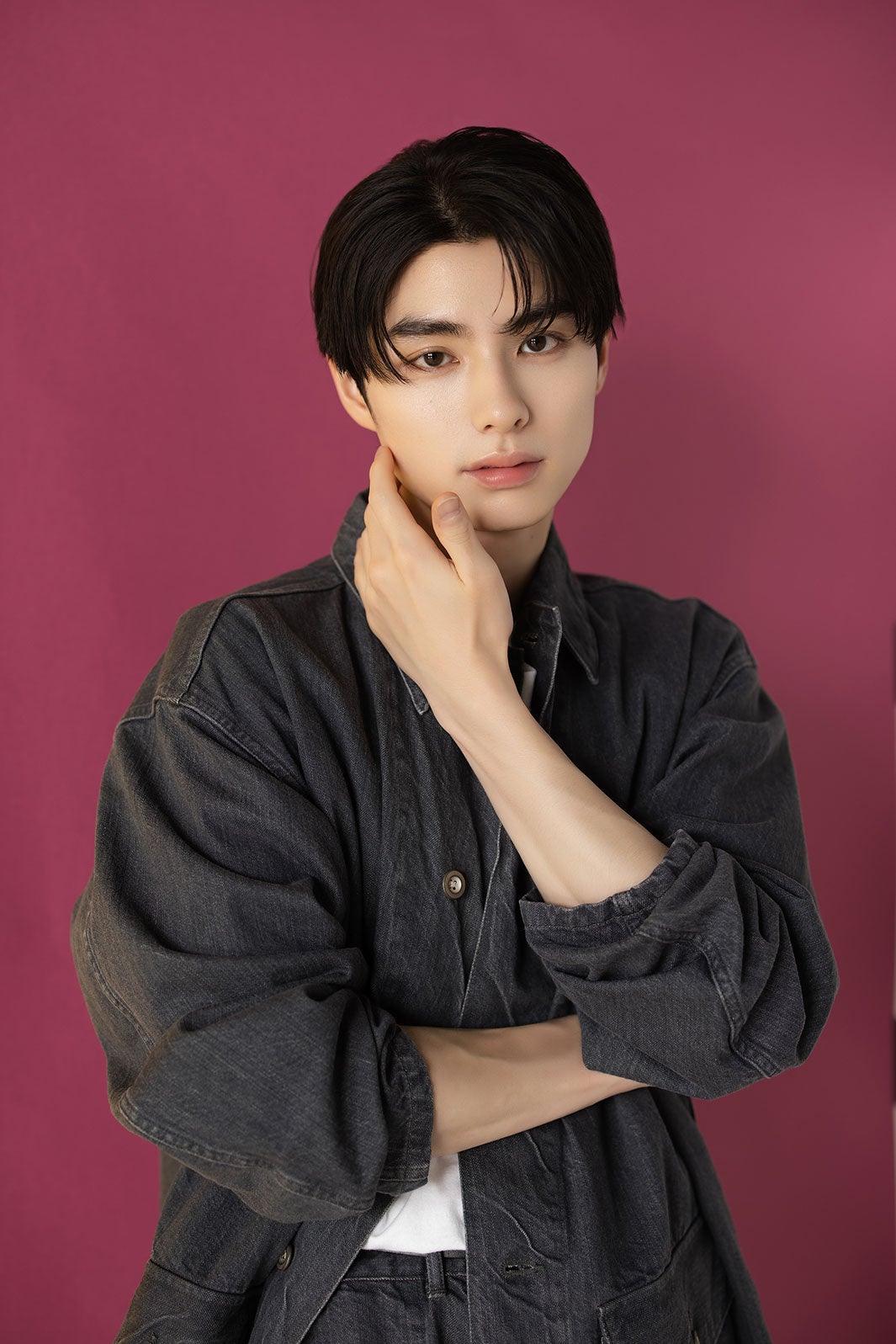 本田響矢「モデルプレスカウントダウンマガジン vol.11」（撮影：野間憲治）／7月16日発売／東京ニュース通信社刊