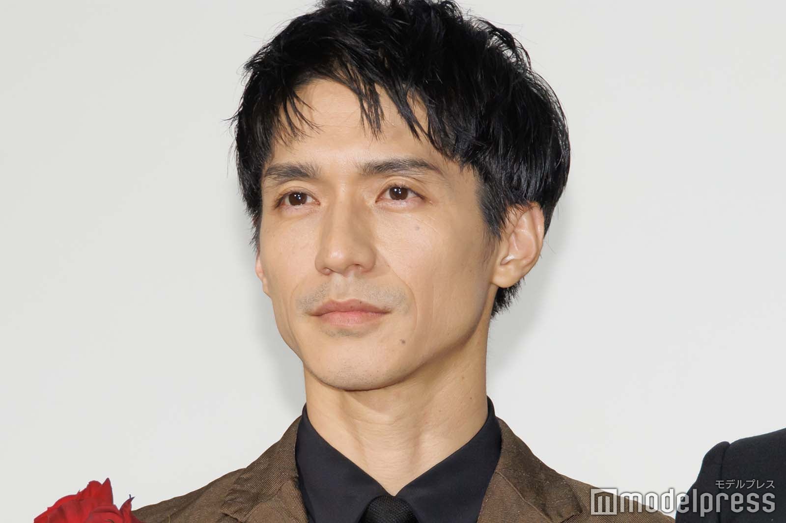 錦戸亮、冒頭の挨拶を修正 観客への温かな“気遣い”に共演者からツッコまれる＜コットンテール＞