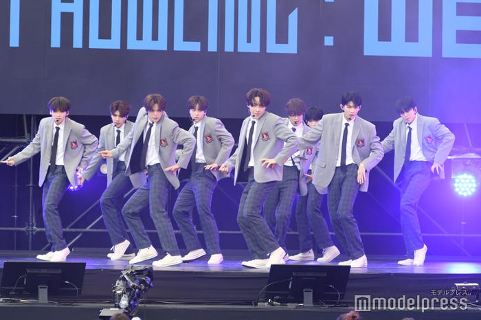 &TEAM(C)モデルプレス