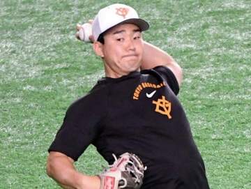 巨人・小笠原 「本当に粘り強いチーム」6日・広島戦先発