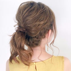 セミロング向け簡単ヘアアレンジ 忙しい朝こそアレンジを楽しめ セミロング向け簡単ヘアアレンジ 忙しい朝こそアレンジを楽しめ