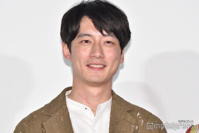 坂口健太郎(C)モデルプレス